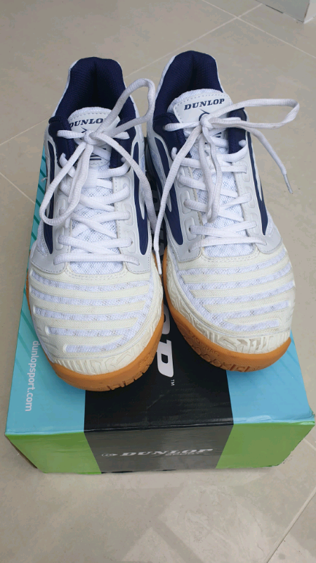 dunlop flash trainers